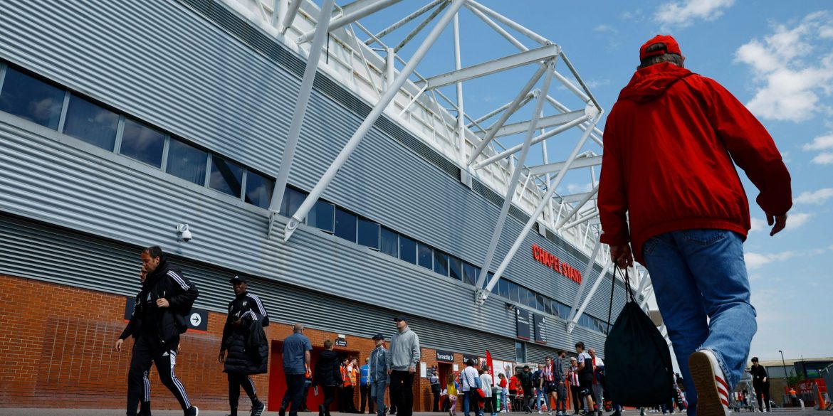 Southampton now eyeing new 3-4-3 manager who has won a league title